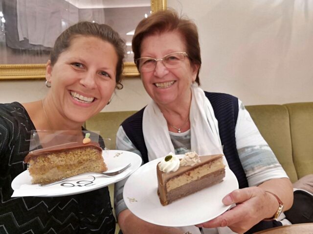 Ein Gaumenschmaus für Zuckerschleckermäulchen: hausgemachte Torten im Café Zauner