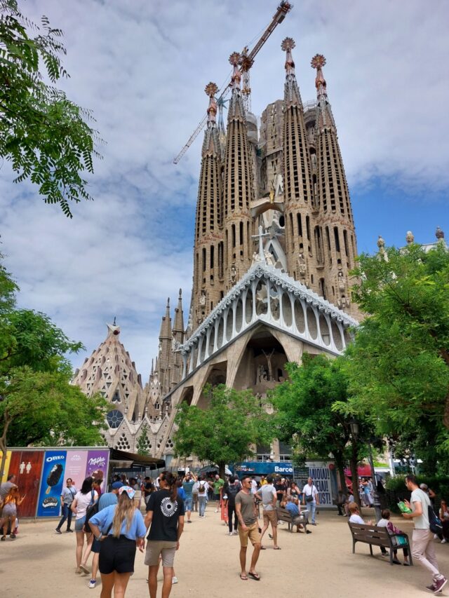 Die Sagrada Familia, das bis heute unvollendete Meisterwerk, deren Errichtung sich zeitlebens der spanische Architekt Antonio Gaudí gewidmet hat.